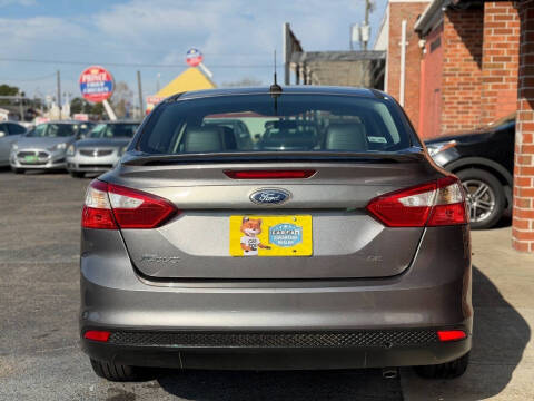 2014 Ford Focus SE