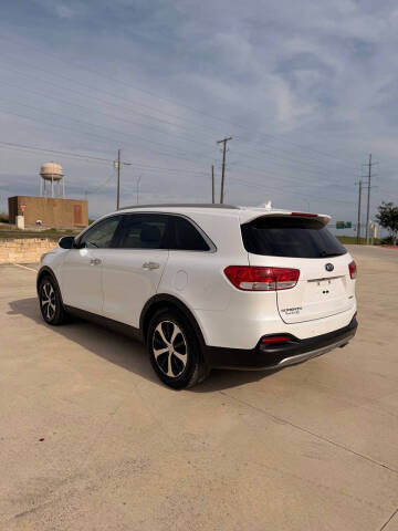 2018 Kia Sorento EX V6