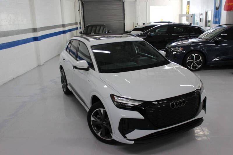 2023 Audi Q4 e-tron quattro Premium Plus 50