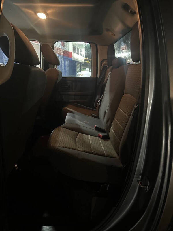 2011 RAM 1500 ST