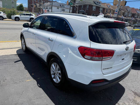 2018 Kia Sorento LX