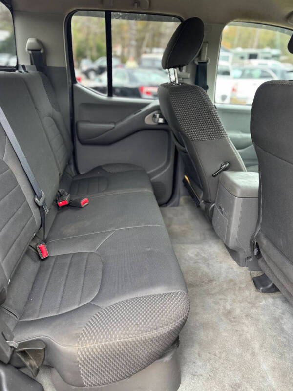 2017 Nissan Frontier Desert Runner