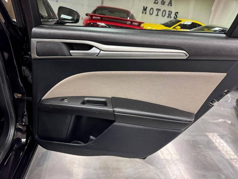 2019 Ford Fusion S