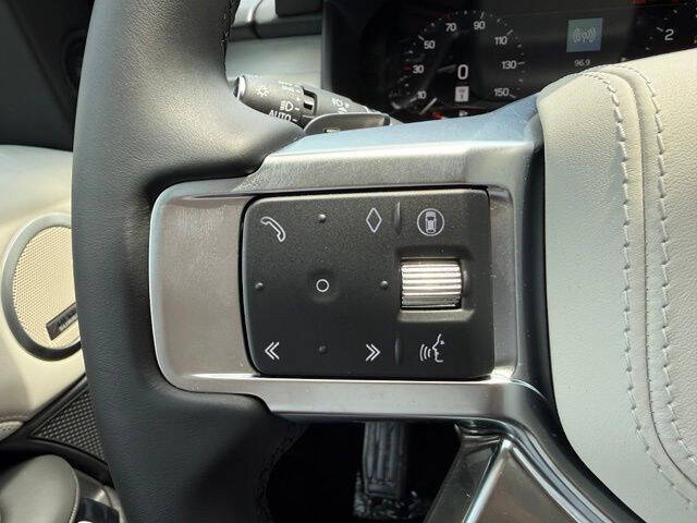 2026 Land Rover Discovery