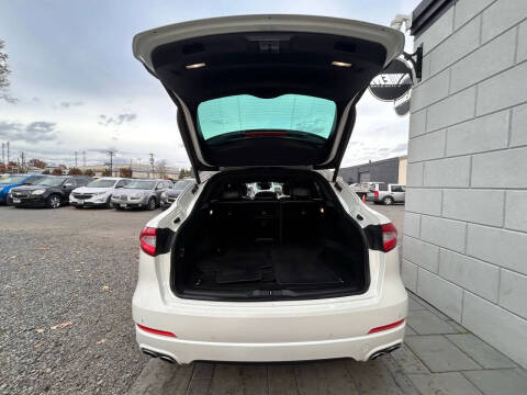 2017 Maserati Levante