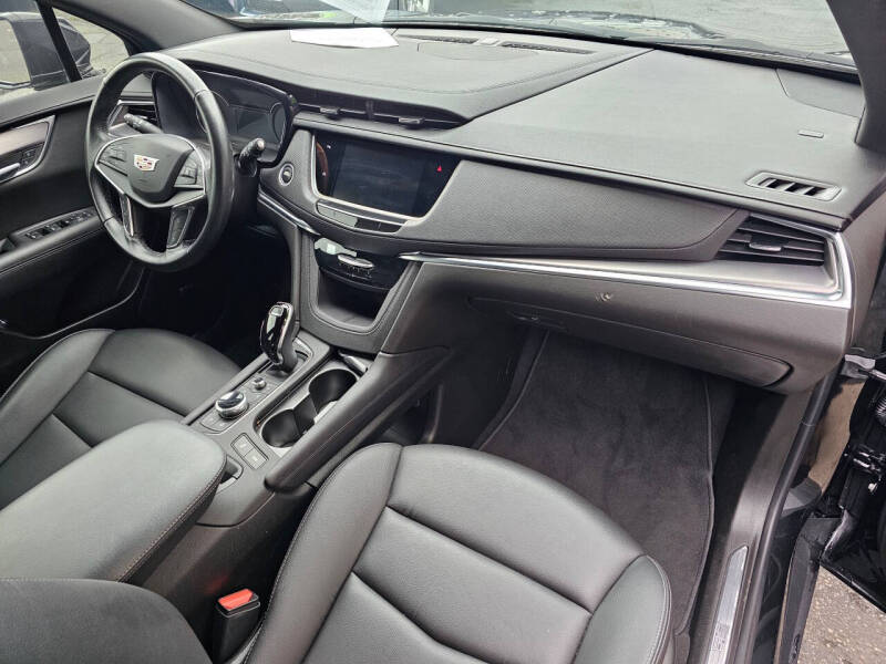2023 Cadillac XT5 Luxury