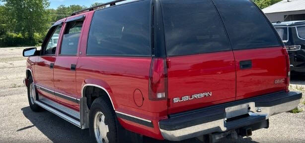 1999 GMC Suburban C1500 SLT