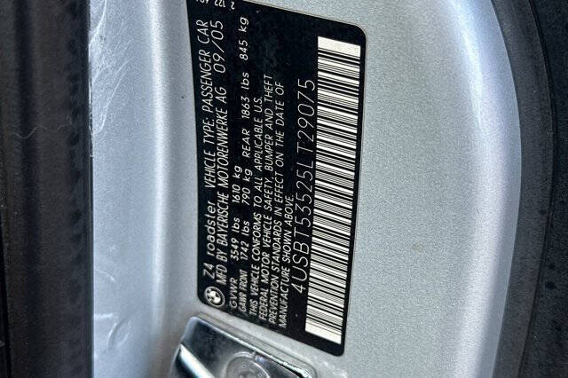 2005 BMW Z4 3.0i