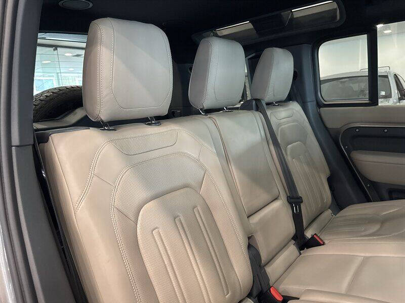 2022 Land Rover Defender 110 XS Edition