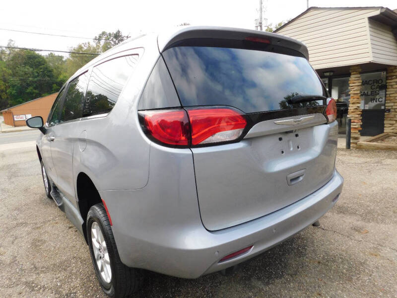 2021 Chrysler Voyager LXi