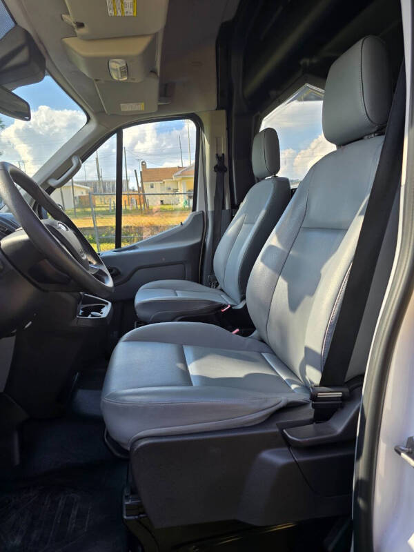 2018 Ford Transit 250