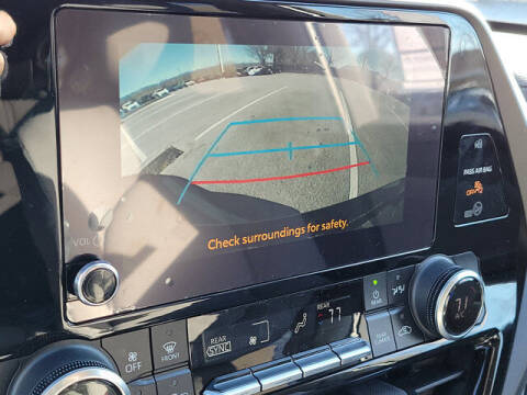 2023 Toyota Highlander Hybrid LE