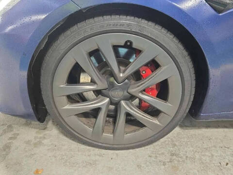 2021 Tesla Model S Plaid