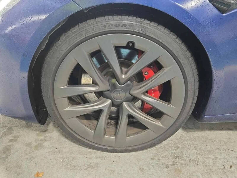 2021 Tesla Model S Plaid