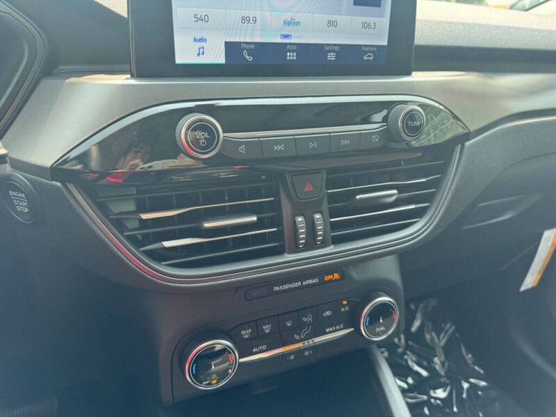 2025 Ford Escape Active