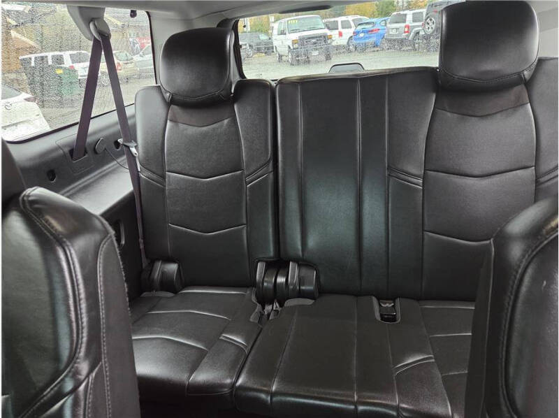 2015 Cadillac Escalade ESV Premium