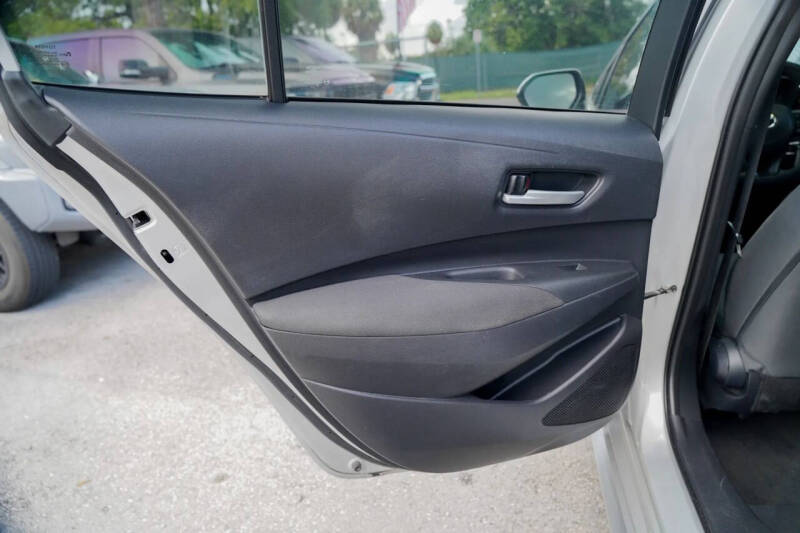 2021 Toyota Corolla LE