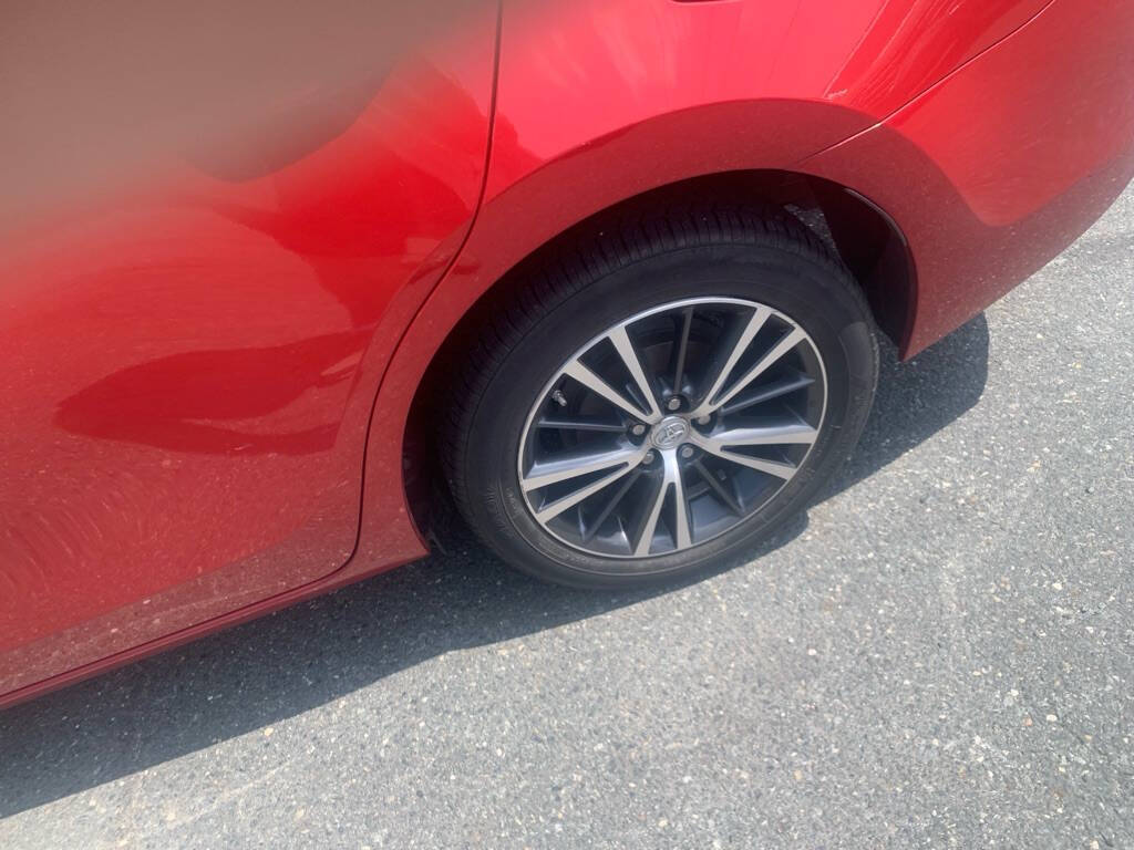 RED 2016 Toyota Corolla L L 4dr Sedan 4A 21
