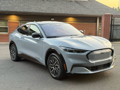 2024 Ford Mustang Mach-E Premium