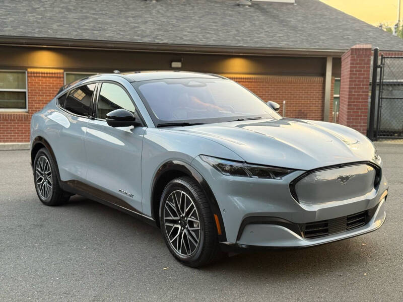 2024 Ford Mustang Mach-E Premium