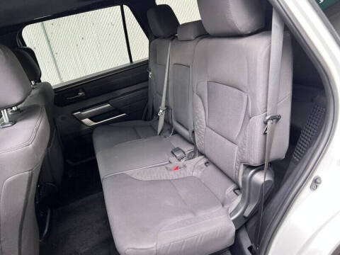 2025 Toyota Sequoia SR5