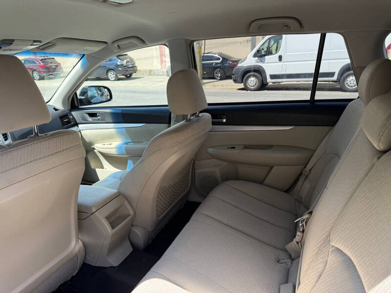 2011 Subaru Outback 2.5i Premium