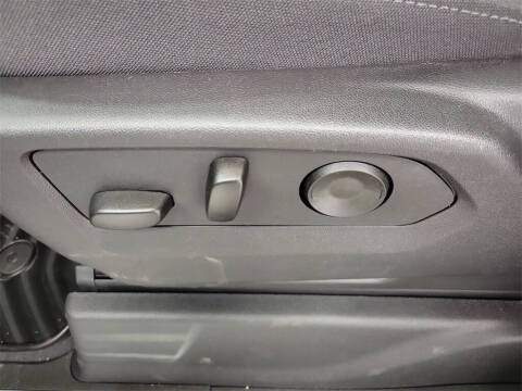 2025 GMC Sierra 1500 Elevation Standard