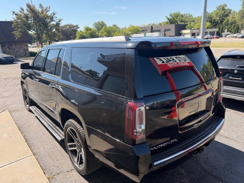 2017 GMC Yukon XL Denali