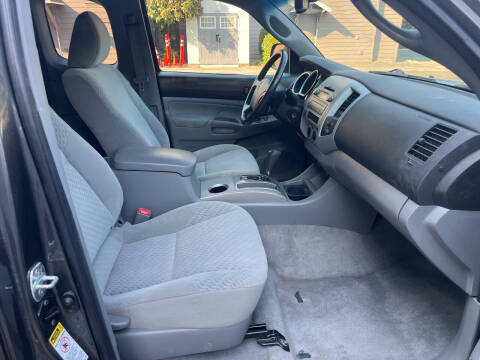 2011 Toyota Tacoma PreRunner V6