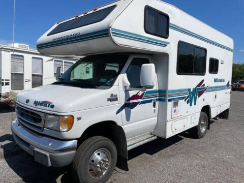 1999 Winnebago Minnie