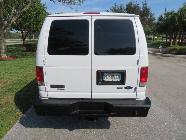 2014 Ford E-Series E-350 SD XLT