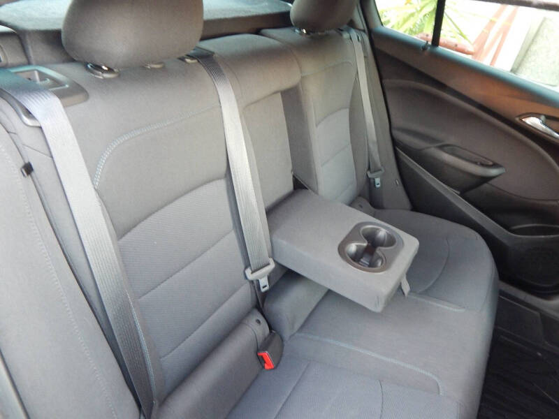 2018 Chevrolet Cruze LT Manual