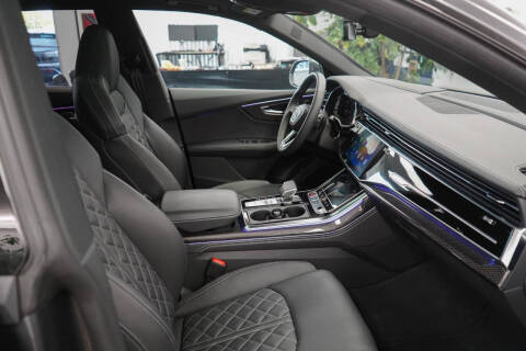 2023 Audi SQ8 4.0T quattro Premium Plus