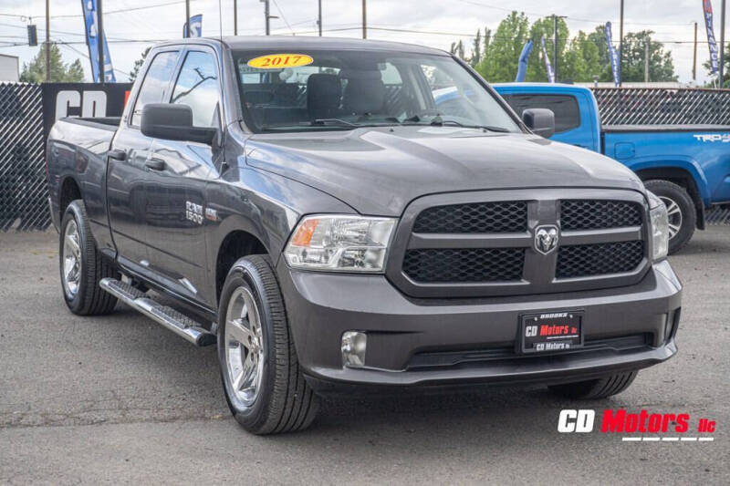 2017 RAM 1500 Express