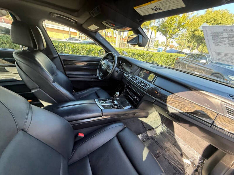 2014 BMW 7 Series 750i