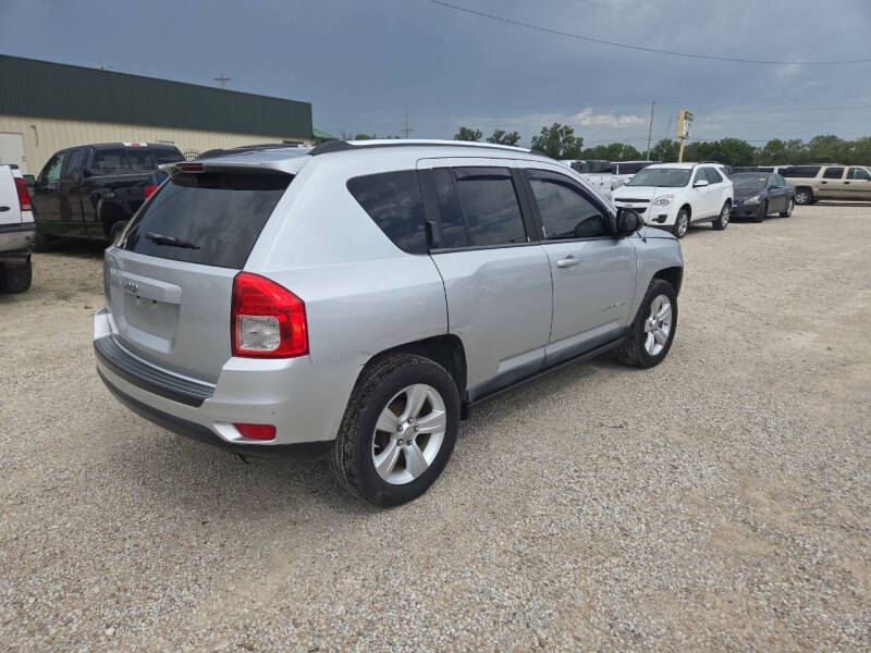 2011 Jeep Compass Sport