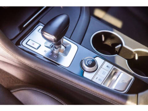 2020 Genesis G70 2.0T