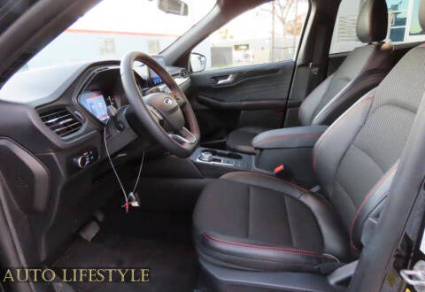 2025 Ford Escape ST-Line