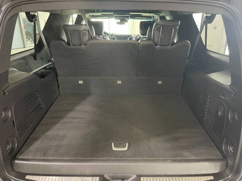 2018 Cadillac Escalade ESV Platinum