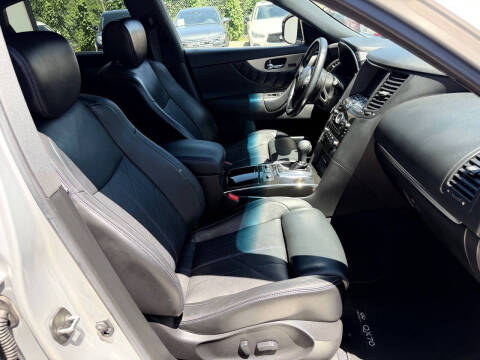 2015 Infiniti QX70