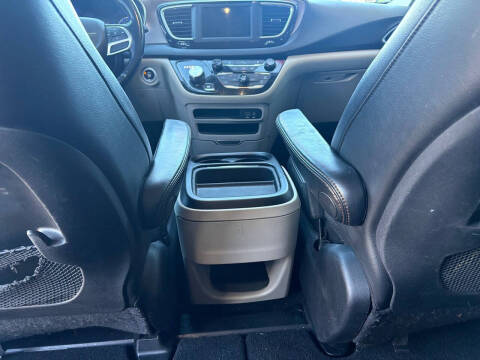 2019 Chrysler Pacifica Touring L
