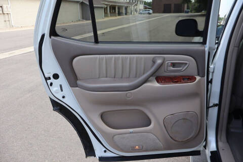 2005 Toyota Sequoia Limited