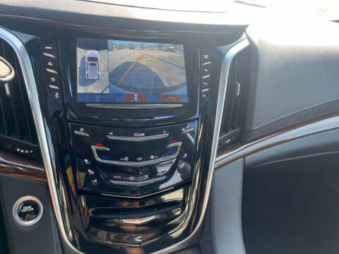 2020 Cadillac Escalade Premium Luxury