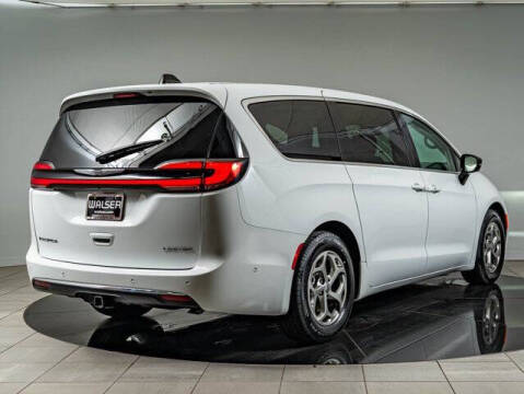 2024 Chrysler Pacifica Limited