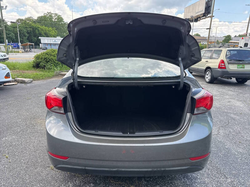 2014 Hyundai Elantra SE