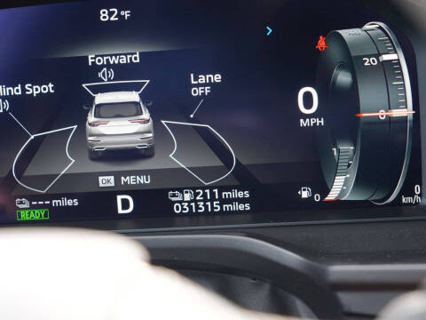 2023 Mitsubishi Outlander PHEV ES