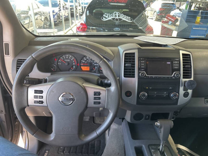 2018 Nissan Frontier SV