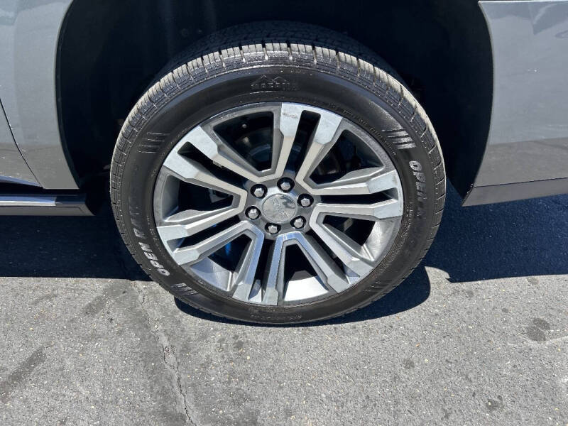 2017 GMC Yukon XL Denali