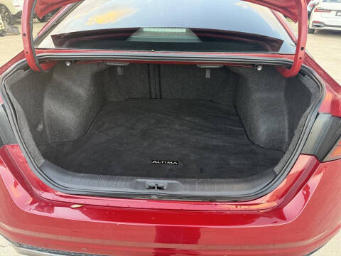 2020 Nissan Altima 2.5 SR