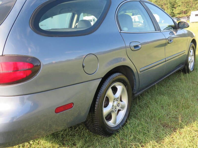 2000 Ford Taurus SE
